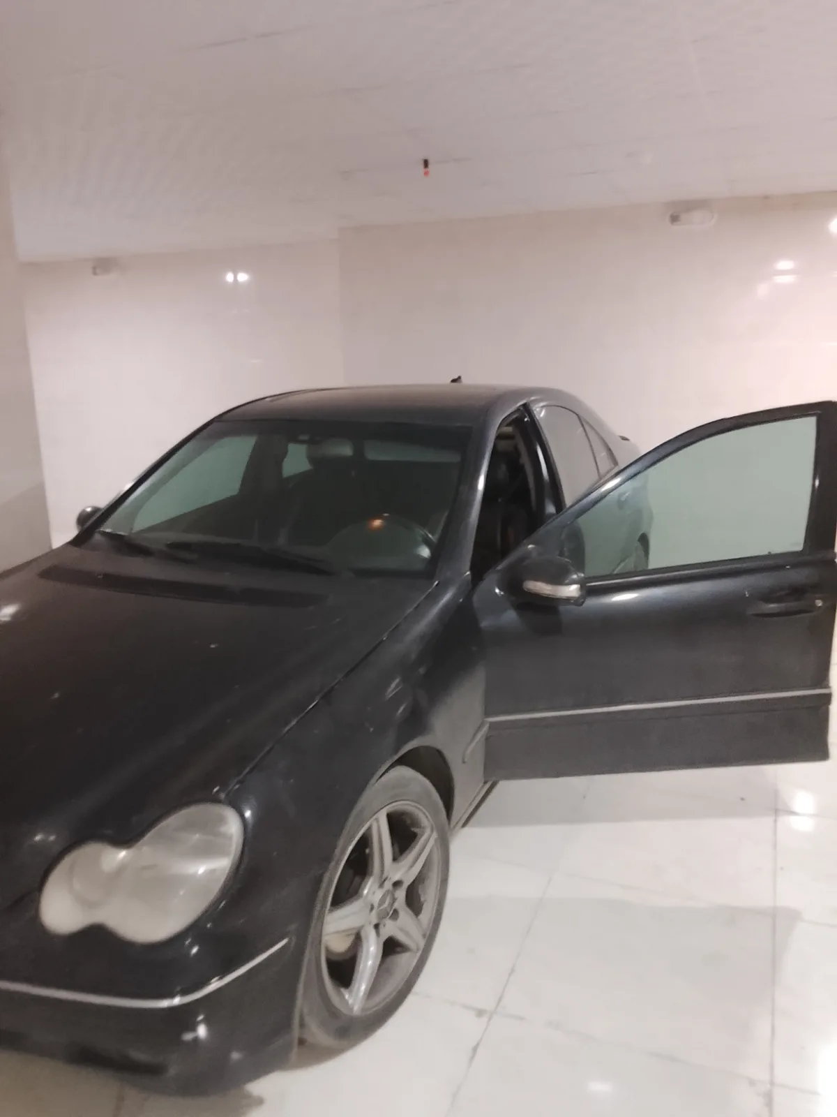 مرسدس بنز C240