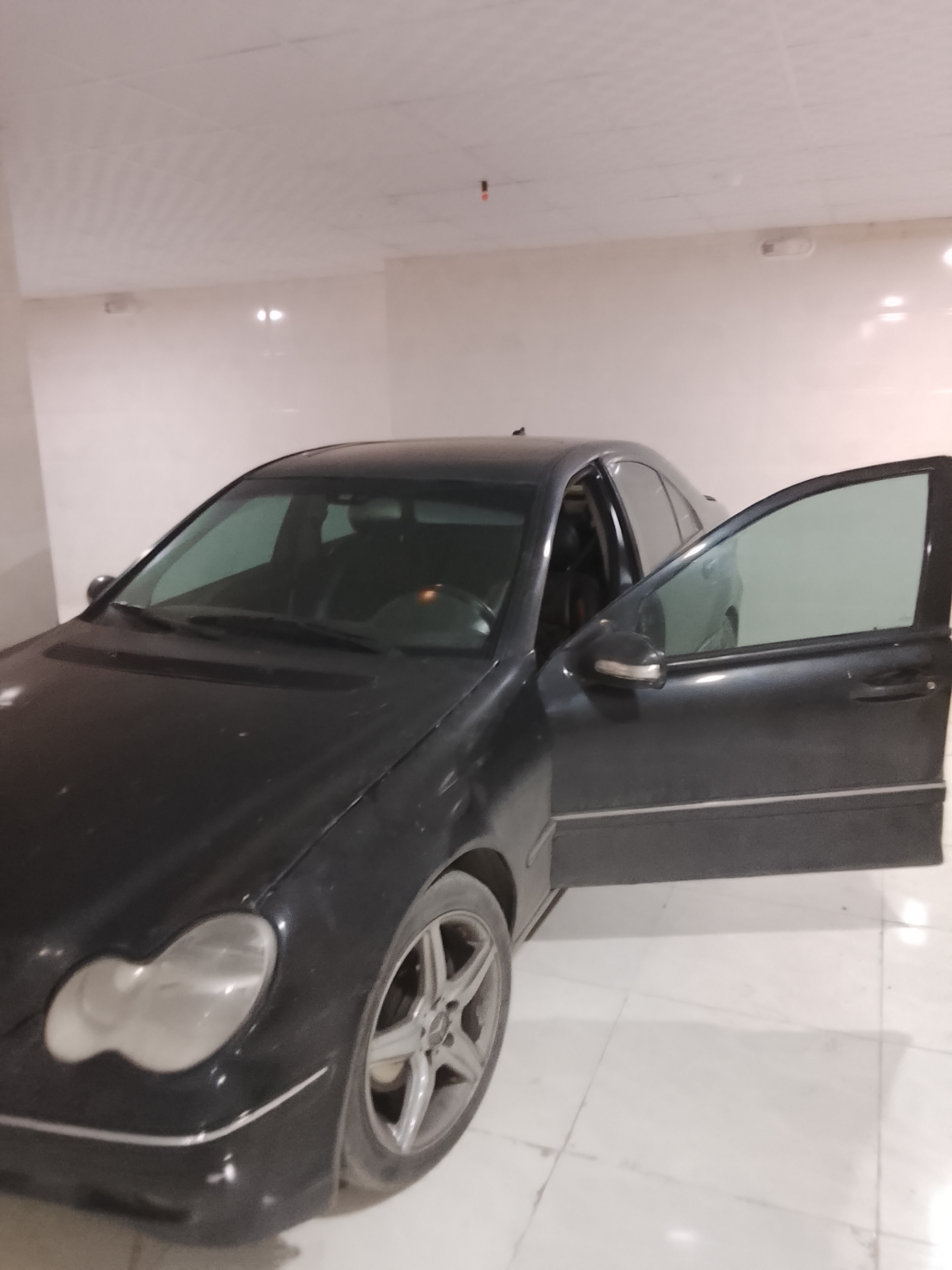 مرسدس بنز C240